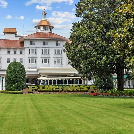 Legends And Masters Iron Suite Pinehurst Exterior photo