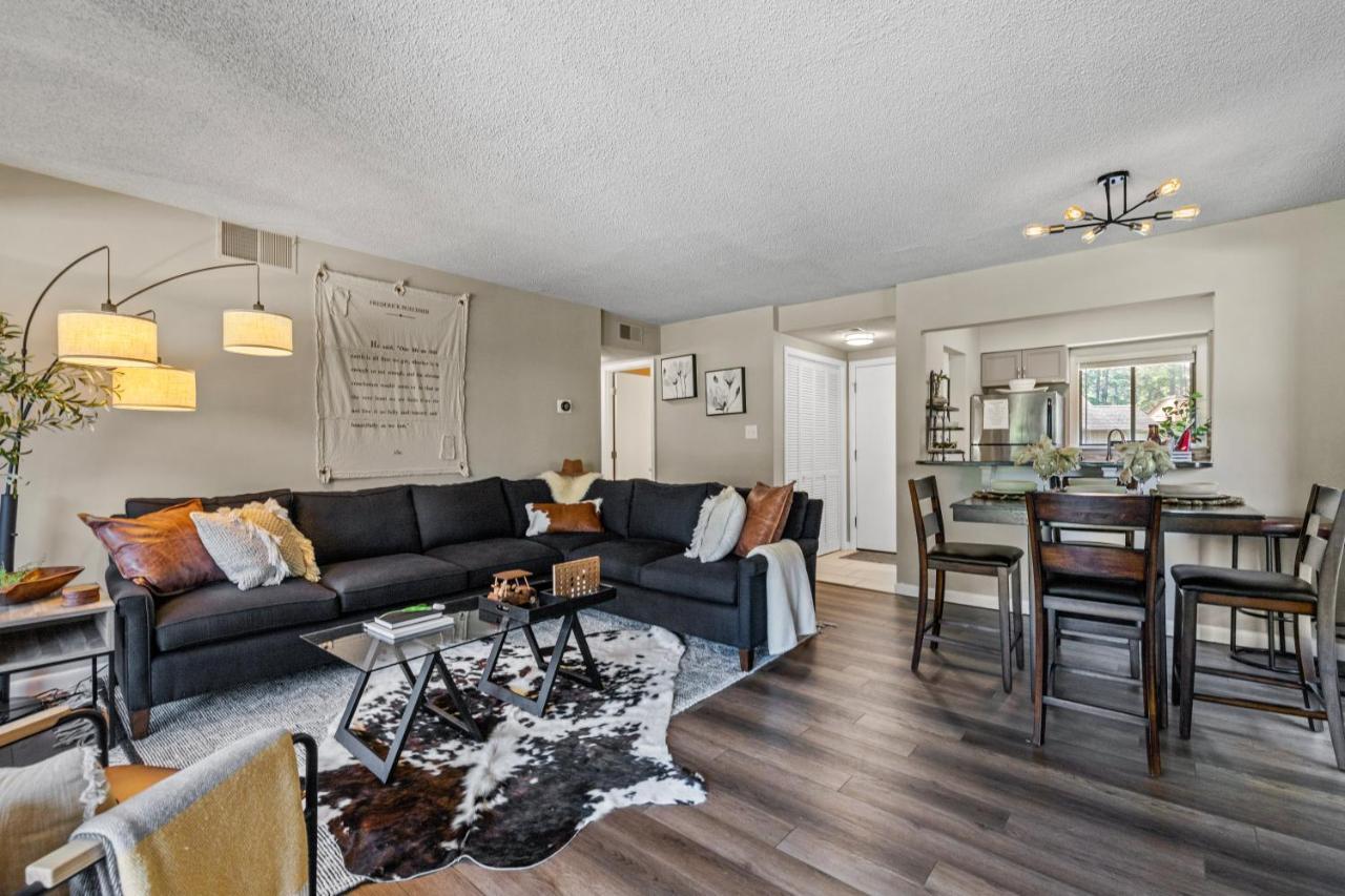 Legends And Masters Iron Apartment